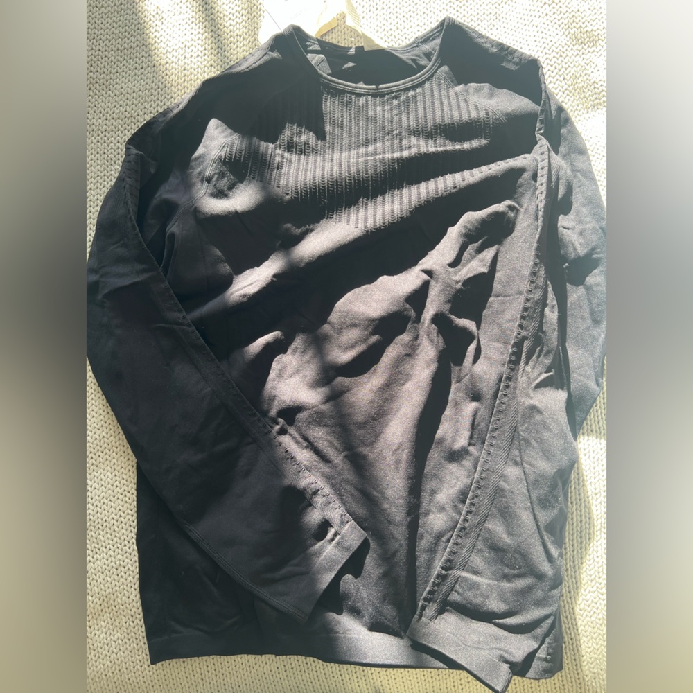 NWT Fabletics Black Sync Seamless Top L